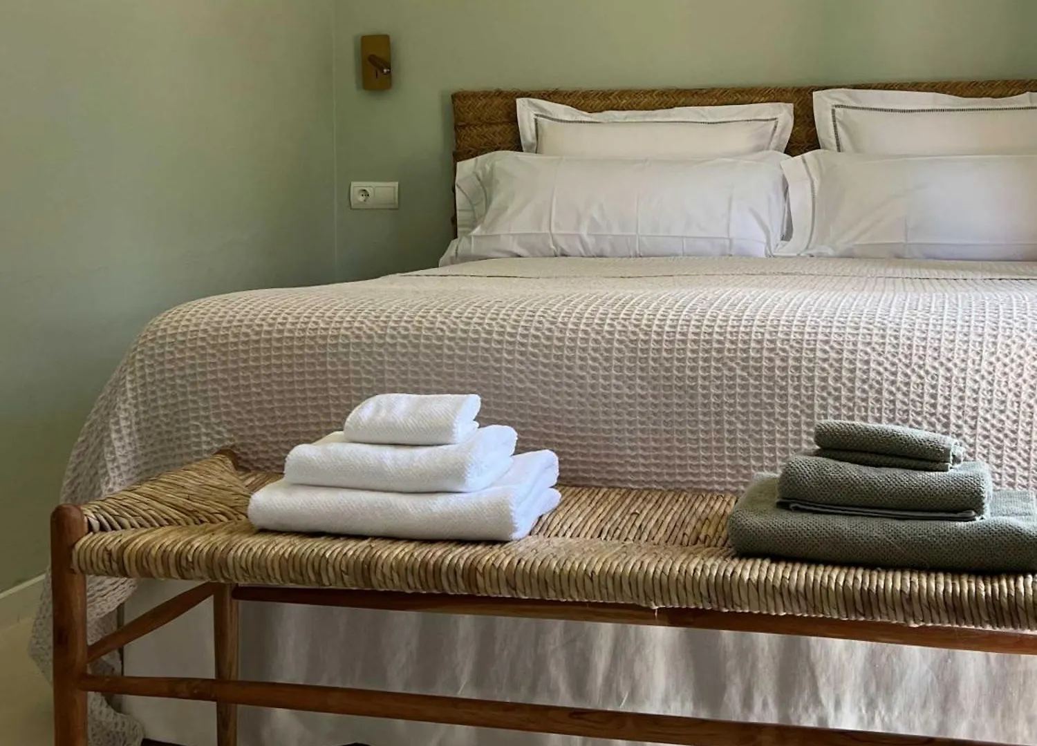 Bed and Breakfast Gare Du Nord Sant Joan De Labritja España