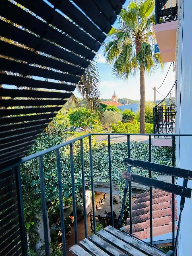 Gare Du Nord Bed & Breakfast Sant Joan De Labritja Spain